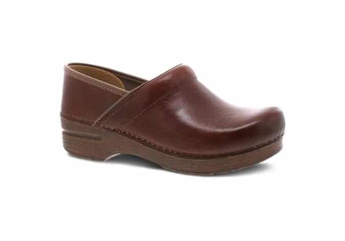 Best Women's Slip-On Shoes For Travel and Everyday Walking, Best Slip-On Shoes for Women
